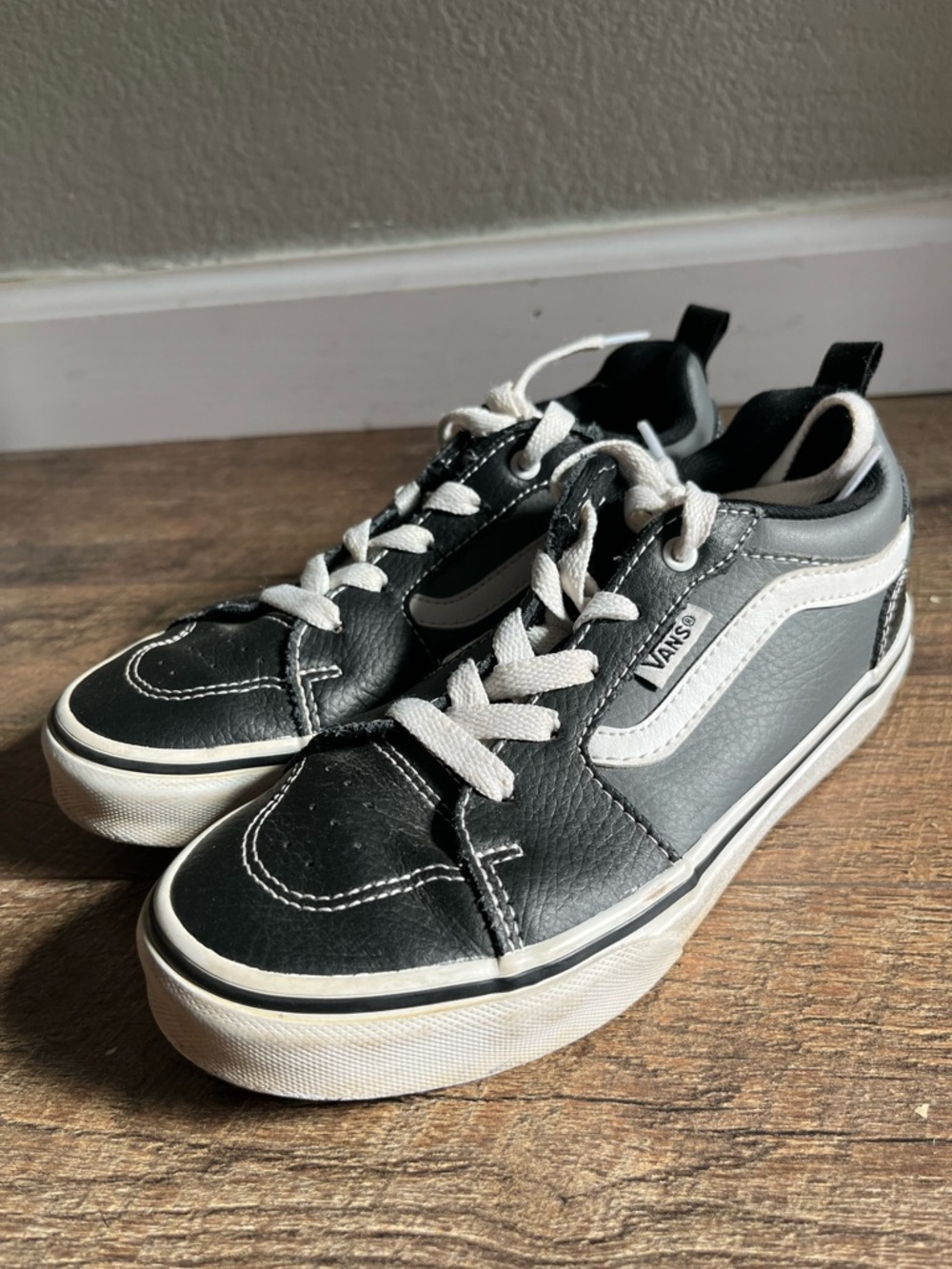 Vans Filmore Boys' Leather Shoes boys size 2 - Picture 9 of 14